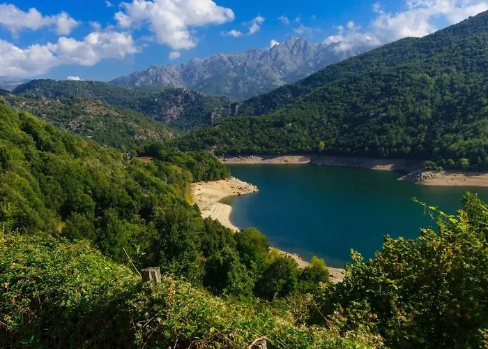 Maison De Avec Piscine Privee En Corse, 度假居